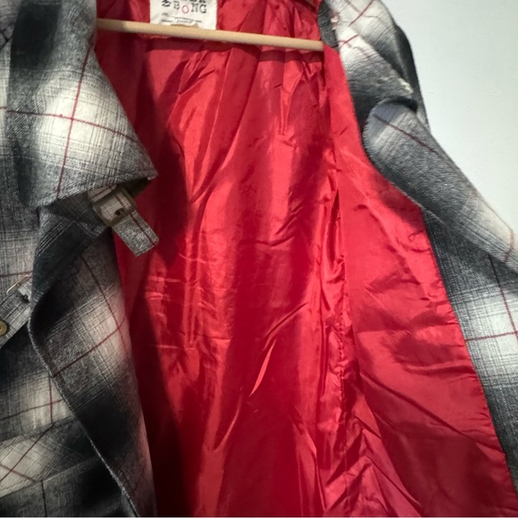 Billabong Wool Blend Plaid Peacoat Jacket Black Red White Snap Tab Closure-M - Picture 11 of 13